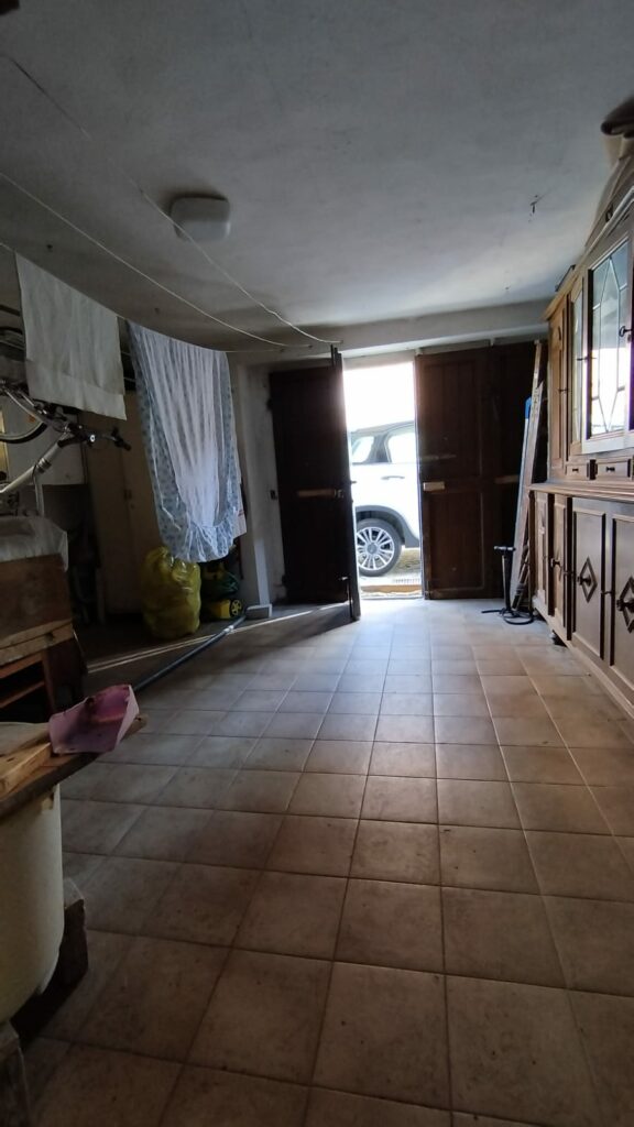 2f886b44-73e3-4ed0-b362-aa1324dcc167