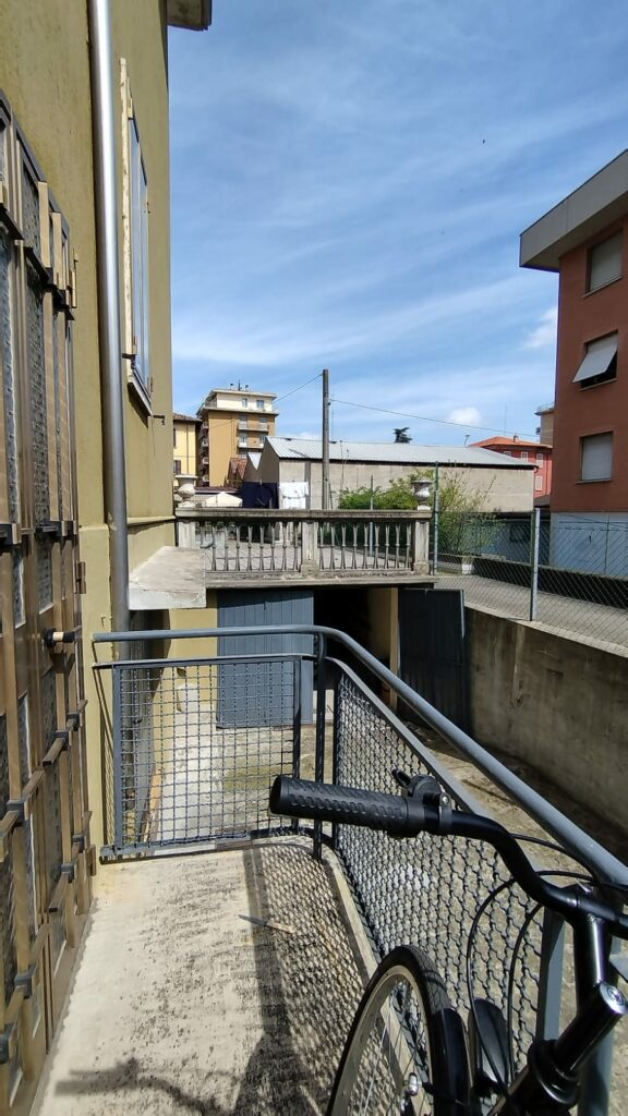 48ec270f-4c64-435a-b080-df79f92e3580(1)