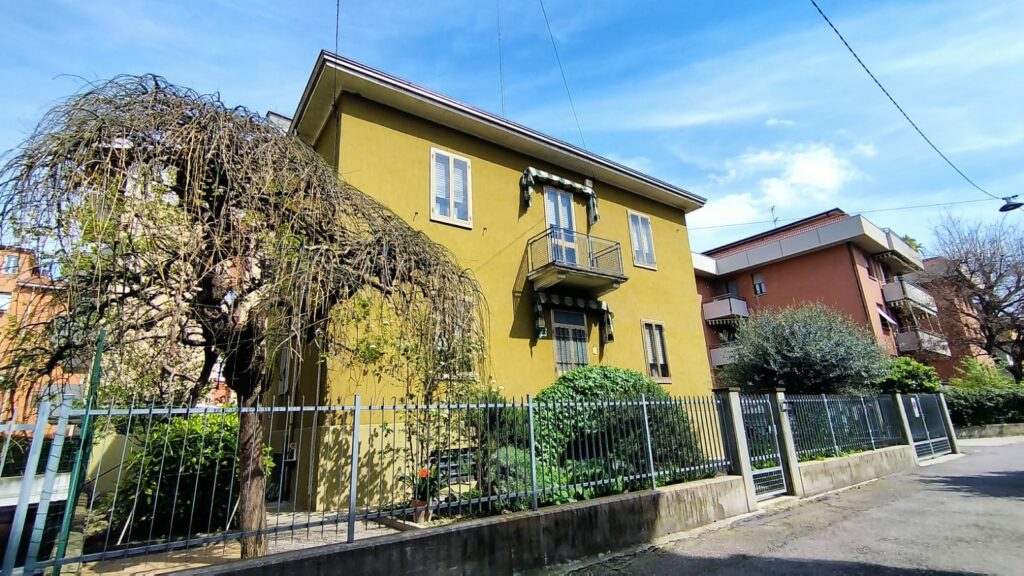 7a7c8731-3e05-4c0e-97f6-cba5dd538c3d(1)