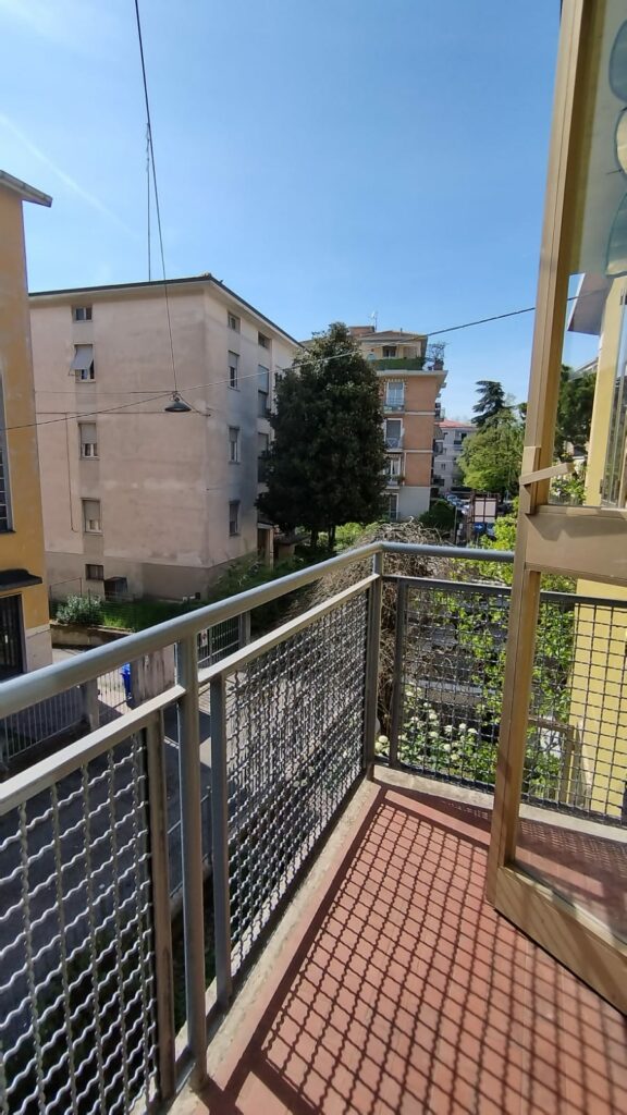 cf366ba3-1cb7-46cd-aba8-1a47f4985544(1)