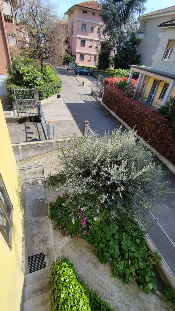 d668271d-dbec-4209-8509-8acb84879201