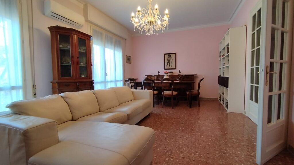 16b6d56b-e225-48bf-9558-1461322d2d8f