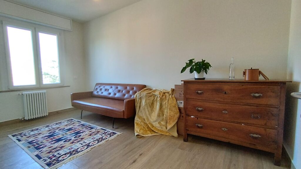 21ddbbab-4535-4791-a513-d7e15abaeac2