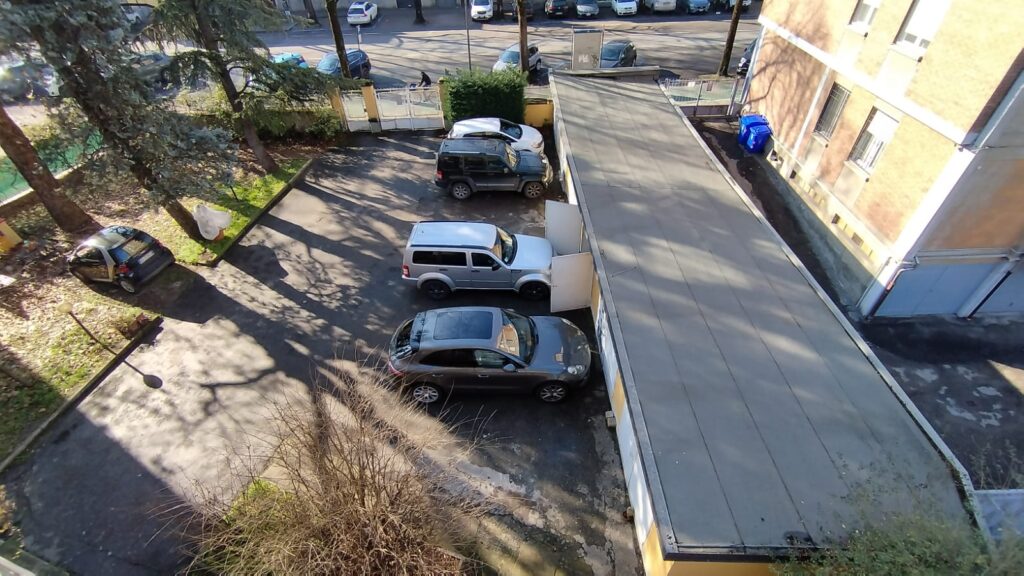 4f5246b4-7692-483d-adb8-3b54f3eb22b6-1