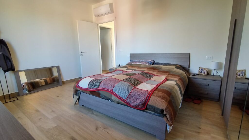 5d972a79-ea41-4667-801a-5a39d7495081