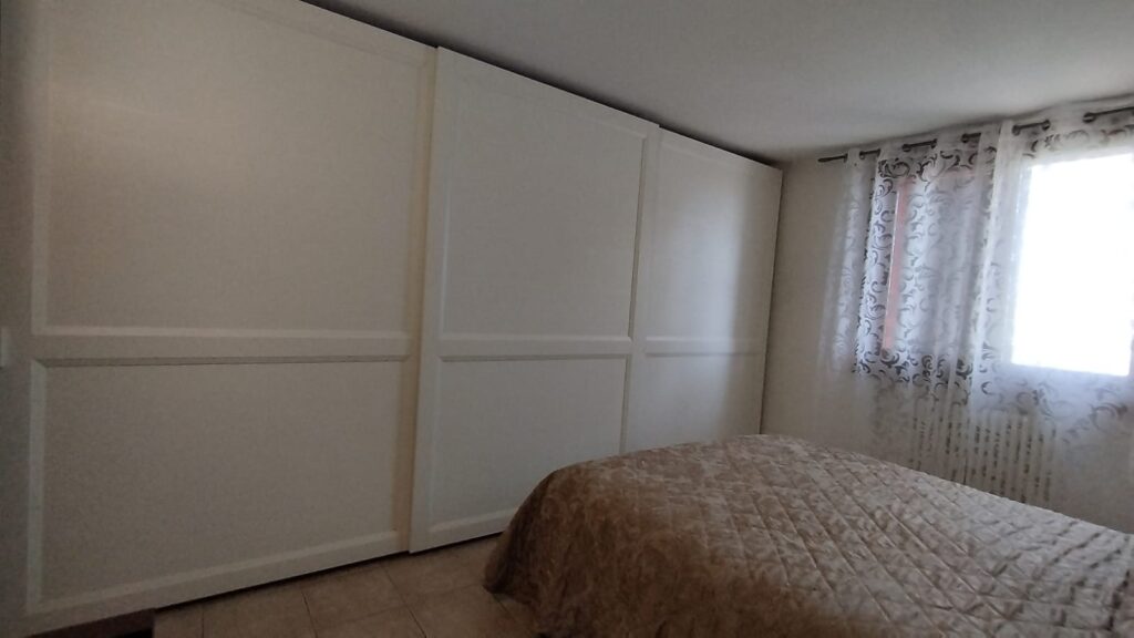 70c410b9-e30a-4b40-8646-744e5b7c4f1a