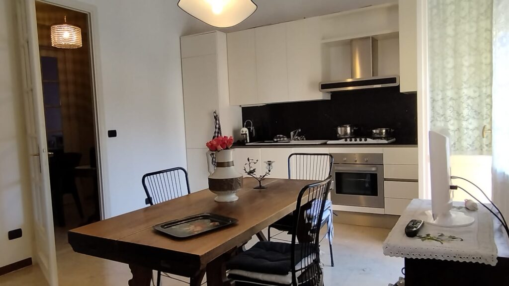 77cb6782-6e9d-465b-9411-9c8d5805ebed