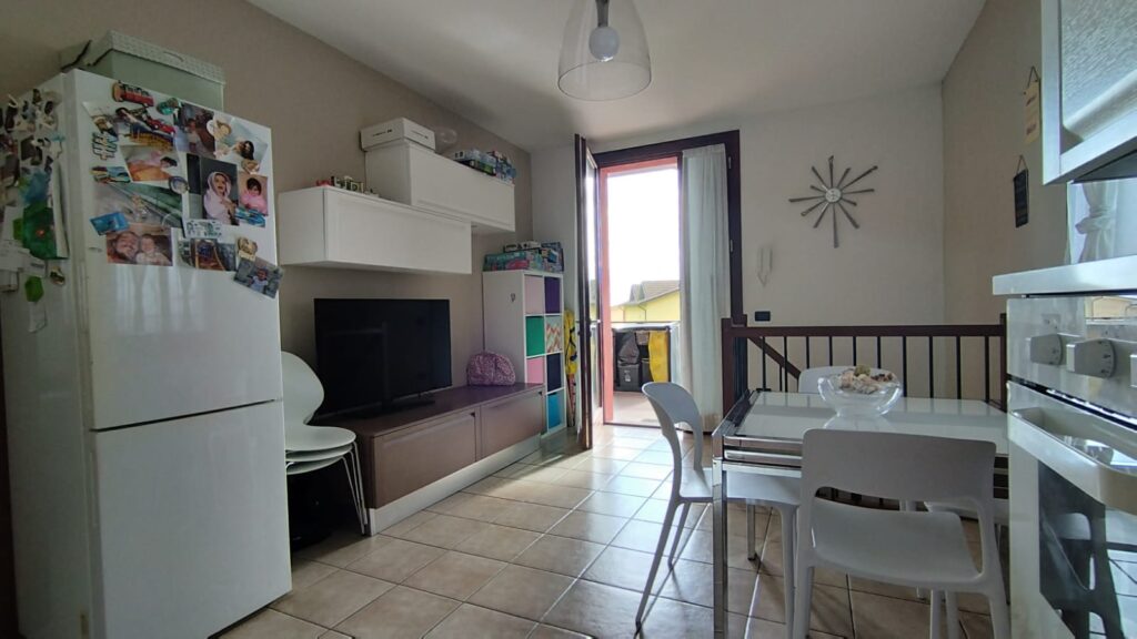 b60d1bcb-0a0c-4a10-83bd-cb66da84433b