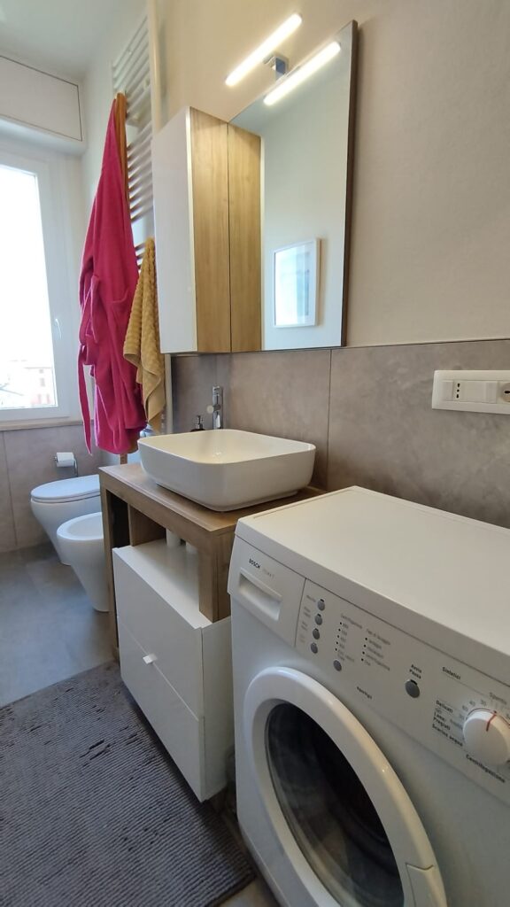 cda099ff-b375-43c0-9b3a-5b4678b67890